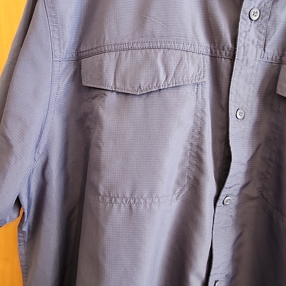 The American Outdoorsman Mens XXL Button Up Vented Fishing Shirt Pockets - Picture 4 of 15